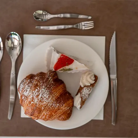 팜스테이 Manfredomus *